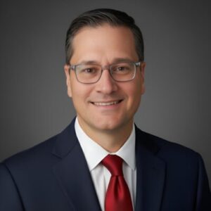 headshot of Alan McMillan